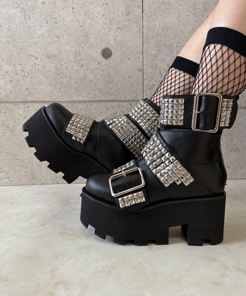 スタッズベルト 厚底ブーツ Charla Tedrick│Jeffrey Campbell