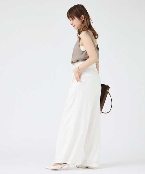 EMMA ROUGE VIF(エマルージュヴィフ)の「【人気追加】【3サイズ展開】リネンタッチベルト付きハイウエストパンツ(その他パンツ・レディース・オフホワイト/ネイビー/グリーン・34/38/36)」の13枚目の写真