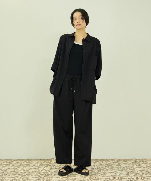 VICKY(ビッキー)の「UVカット 接触冷感 4WAYシャツ(シャツ/ブラウス・レディース・ブルー/オフホワイト/ブラック/ブラウン・M)」の20枚目の写真