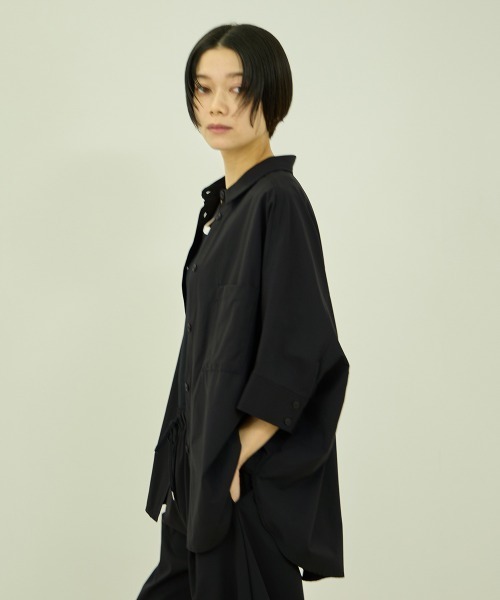 VICKY(ビッキー)の「UVカット 接触冷感 4WAYシャツ(シャツ/ブラウス・レディース・ブルー/オフホワイト/ブラック/ブラウン・M)」の14枚目の写真