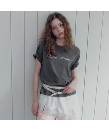 ポエジビッグレタリング刺繍Tシャツ
