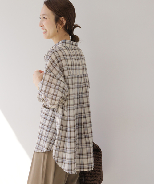 JOURNAL STANDARD relume(ジャーナルスタンダード レリューム)の「コットンチェックワッシャーシャツ(シャツ/ブラウス・レディース・ネイビー/ベージュ/サックスブルー・FREE)」の11枚目の写真