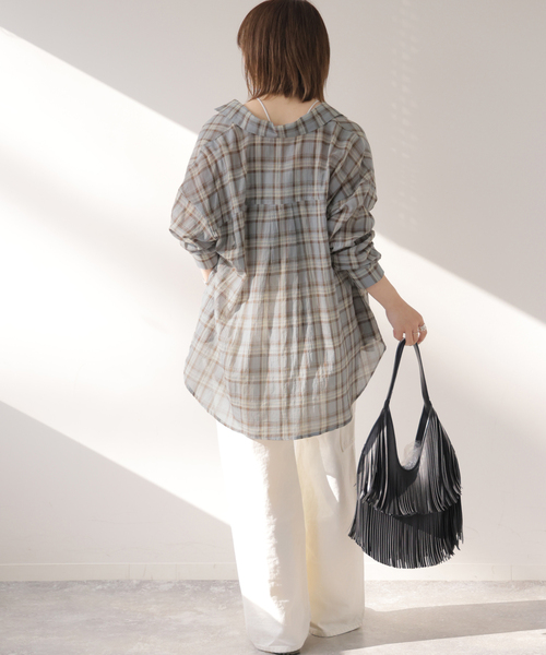 JOURNAL STANDARD relume(ジャーナルスタンダード レリューム)の「コットンチェックワッシャーシャツ(シャツ/ブラウス・レディース・ネイビー/ベージュ/サックスブルー・FREE)」の21枚目の写真