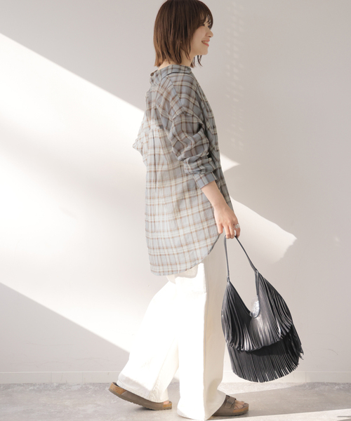 JOURNAL STANDARD relume(ジャーナルスタンダード レリューム)の「コットンチェックワッシャーシャツ(シャツ/ブラウス・レディース・ネイビー/ベージュ/サックスブルー・FREE)」の22枚目の写真