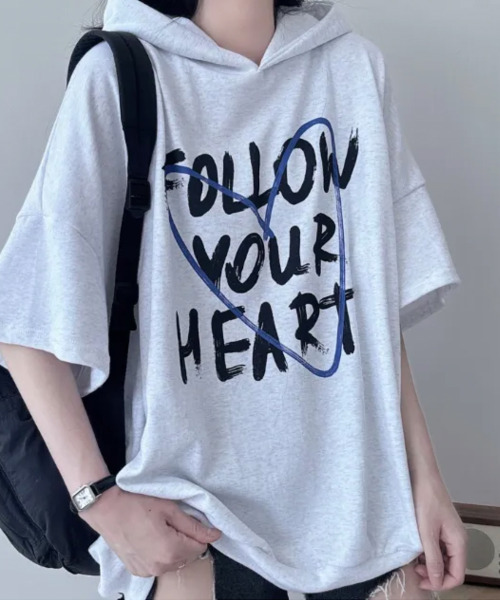 VIVID LADY（ビビッドレディー）の「ハート&英字プリント 半端袖 フーディートップス（Tシャツ/カットソー・レディース・ライトグレー/ブラック/グレー・FREE）」の14枚目の写真