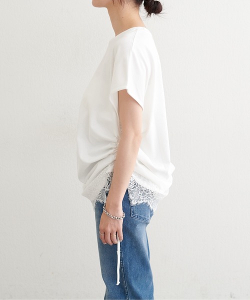 LARUTA（ラルータ）の「【LARUTA】ヘムレースシルケット風天竺フレンチT（Tシャツ/カットソー・レディース・オフホワイト/スミクロ・FREE）」の4枚目の写真