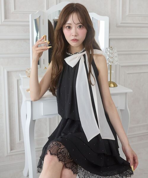 MAJESTIC LEGON(マジェスティックレゴン)の「ビジューネックアメスリミニワンピ(ワンピース・レディース・ホワイト系その他2/ブラック系その他2/ホワイト系その他・MEDIUM)」の18枚目の写真