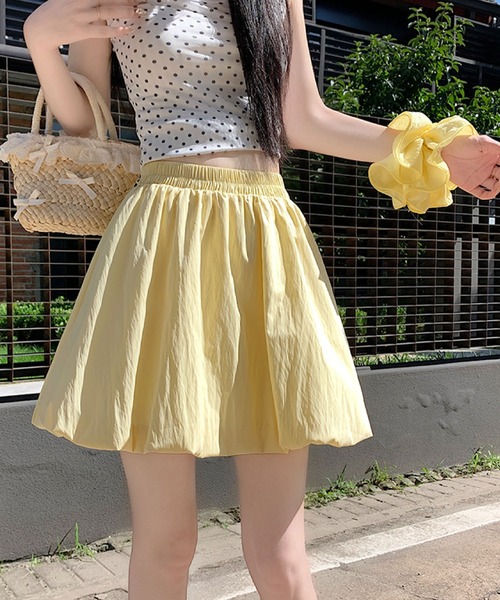 2ly2（トゥーリートゥー）の「インナーパンツ付きバルーンミニスカート（スカート・レディース・ボルドー/イエロー/ブルー/ホワイト/ピンク/ブラック・FREE）」の21枚目の写真