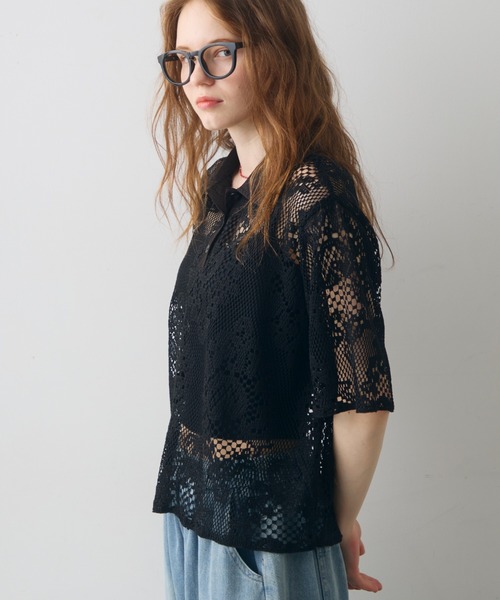 Crisp(クリスプ)の「flower lace polo tops / フラワーレースポロトップス(シャツ/ブラウス・レディース・アイボリー/ブラック・FREE)」の6枚目の写真