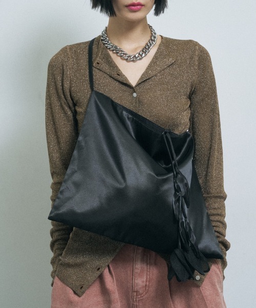 yae（ヤエ）の「Tulip bag / チューリップバッグ（トートバッグ・レディース・ナチュラル/ブラック・FREE）」の5枚目の写真