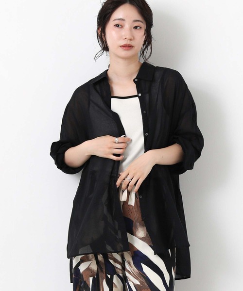 Gready Brilliant(グレディブリリアン)の「綿ボイルシアーシャツ(シャツ/ブラウス・レディース・ブラック/イエロー/サックスブルー・38)」の8枚目の写真