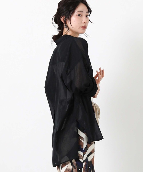 Gready Brilliant(グレディブリリアン)の「綿ボイルシアーシャツ(シャツ/ブラウス・レディース・ブラック/イエロー/サックスブルー・38)」の9枚目の写真