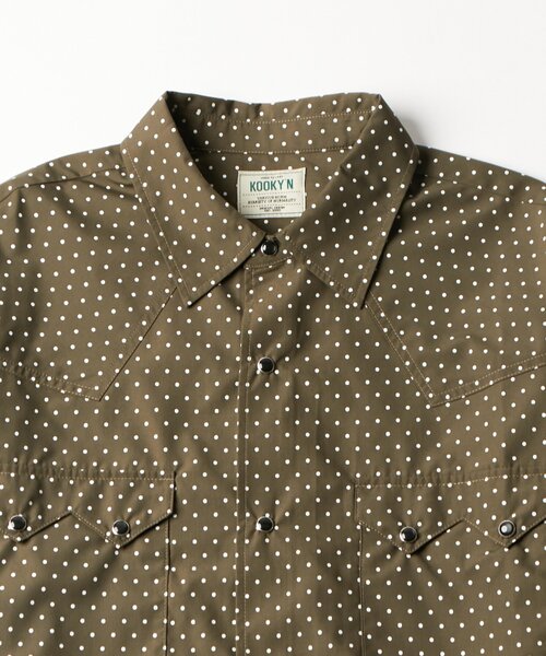 WHO'S WHO gallery(フーズフーギャラリー)の「【26AW LOOK掲載・KOOKY'N】SCORPION DOT L/Sシャツ(シャツ/ブラウス・メンズ・ベージュ/ネイビー/ブラウン・LARGE/MEDIUM)」の4枚目の写真