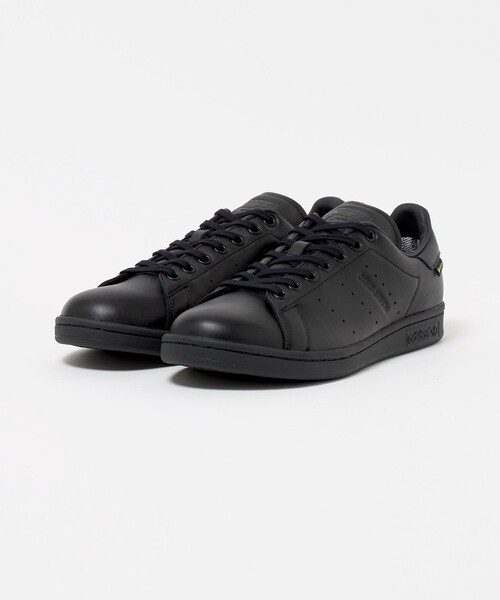 adidas Originals(アディダスオリジナルス)の「<adidas Originals>STAN SMITH GTX スニーカー(スニーカー・メンズ・ブラック・28cm/27cm/26.5cm/27.5cm/28.5cm/26cm)」の2枚目の写真