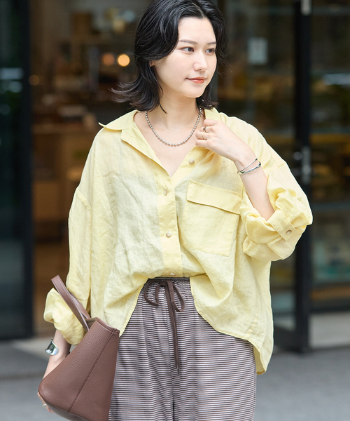 JOURNAL STANDARD(ジャーナルスタンダード)の「《追加2》リネンレギュラーロールアップシャツ(シャツ/ブラウス・レディース・ピンク/イエロー系その他/サックスブルー・FREE)」の2枚目の写真