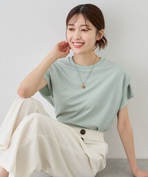 ショルダータックTシャツ