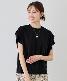 ショルダータックTシャツ
