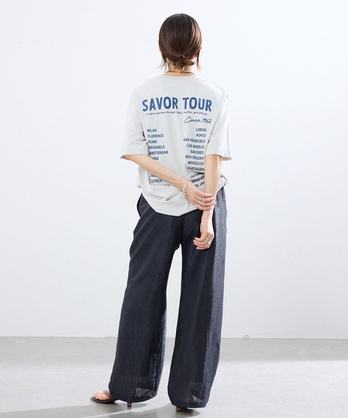 IENA（イエナ）の「グロスセミフレアパンツ（その他パンツ・レディース・ゴールド/ネイビー・38/36）」の19枚目の写真