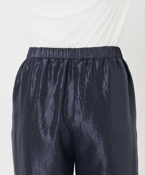 IENA（イエナ）の「グロスセミフレアパンツ（その他パンツ・レディース・ゴールド/ネイビー・38/36）」の8枚目の写真
