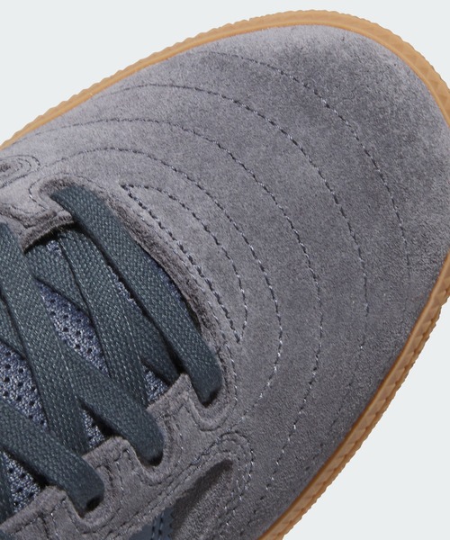 adidas（アディダス）の「UNISEX アディダス スケートボーディング ブセニッツ [BUSENITZ] アディダスオリジナルス（メンズ/レディース） / アディダスオリジナルス adidas Originals（スニーカー・メンズ・グレー系その他・22.5cm/23.5cm/24.0cm/24.5cm/25.0cm/25.5cm/26.0cm/26.5cm/27.0cm/27.5cm/28.0cm/29.0cm）」の8枚目の写真