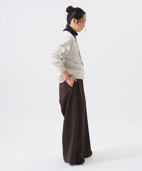 BEAMS BOY(ビームスボーイ)の「スウェット ミリタリー カーディガン(カーディガン/ボレロ・レディース・グレー/ブラック/オートミール・2/1/0)」の19枚目の写真