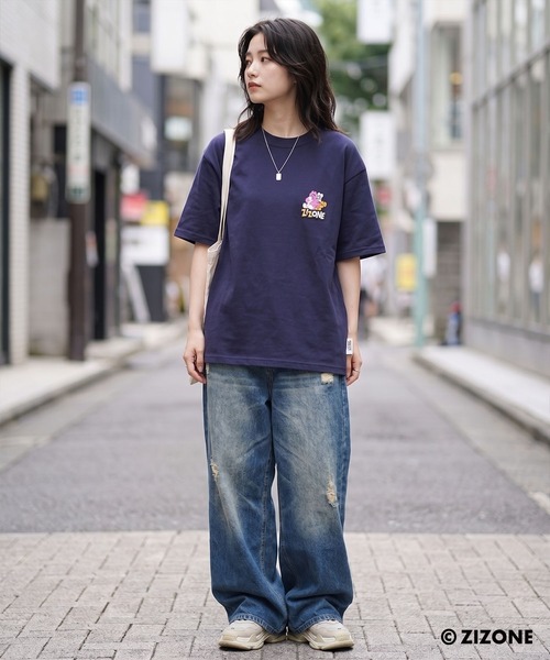 1111clothing（ワンフォークロージング）の「【ZIZONE / ジゾーン】Flock Print Tee / フロッキープリント Tシャツ バックプリント ビッグシルエット（Tシャツ/カットソー・レディース・クリーム/ネイビー・M/S/L）」の9枚目の写真