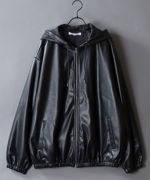 SITRY(シトリー)の「Synthetic Leather Zip Hoodie/フェイクレザー ブルゾン ジップパーカー フーディー(ブルゾン・メンズ・ブラック/チャコール・M/L/LL)」の3枚目の写真