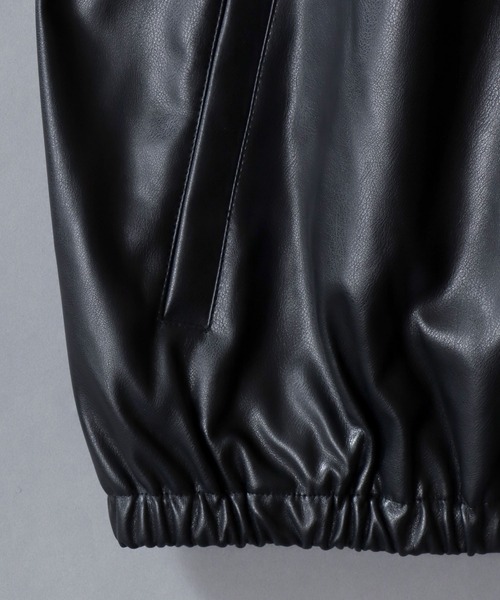 SITRY(シトリー)の「Synthetic Leather Zip Hoodie/フェイクレザー ブルゾン ジップパーカー フーディー(ブルゾン・メンズ・ブラック/チャコール・M/L/LL)」の10枚目の写真