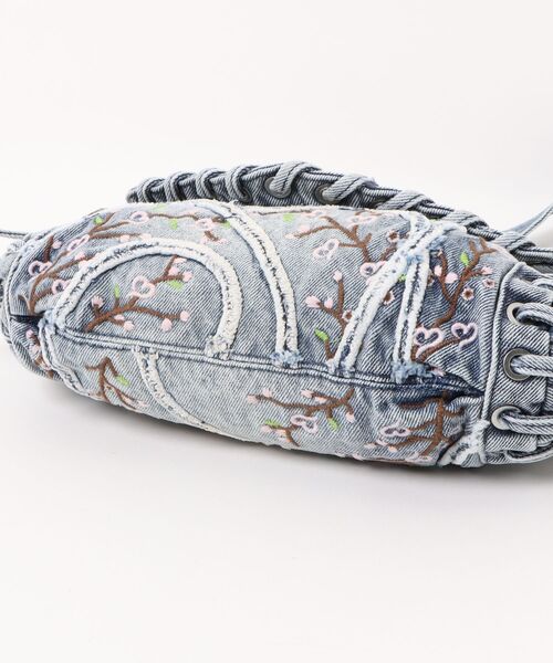Desigual(デシグアル)の「Artistic Print Shoulder Bag / アーティスティック プリント ショルダーバッグ(ハンドバッグ・レディース・ブルー・FREE)」の3枚目の写真