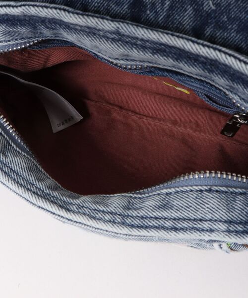 Desigual(デシグアル)の「Artistic Print Shoulder Bag / アーティスティック プリント ショルダーバッグ(ハンドバッグ・レディース・ブルー・FREE)」の4枚目の写真