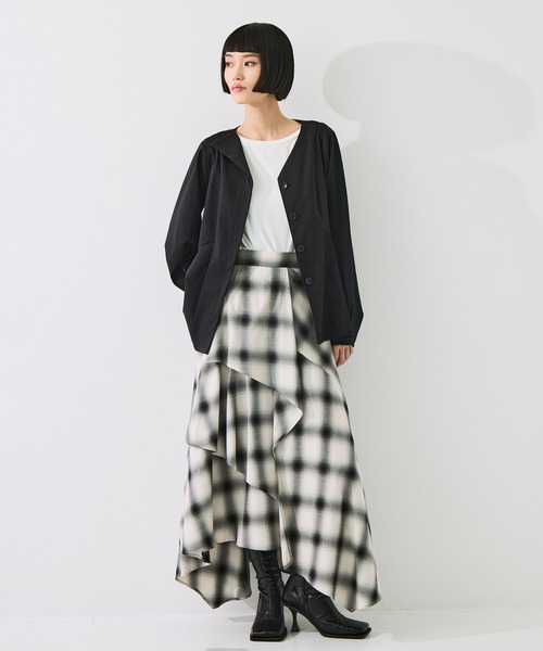 STUDIOUS(ステュディオス)の「Form Peplum Tops(Tシャツ/カットソー・レディース・ダークインディゴブルー/ブラック・FREE)」の11枚目の写真