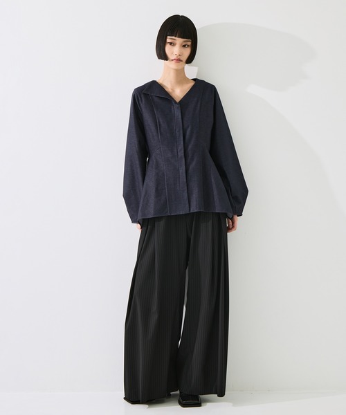 STUDIOUS(ステュディオス)の「Form Peplum Tops(Tシャツ/カットソー・レディース・ダークインディゴブルー/ブラック・FREE)」の3枚目の写真