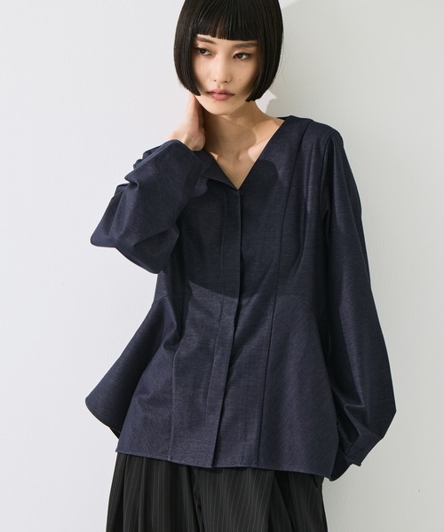 STUDIOUS(ステュディオス)の「Form Peplum Tops(Tシャツ/カットソー・レディース・ダークインディゴブルー/ブラック・FREE)」の5枚目の写真
