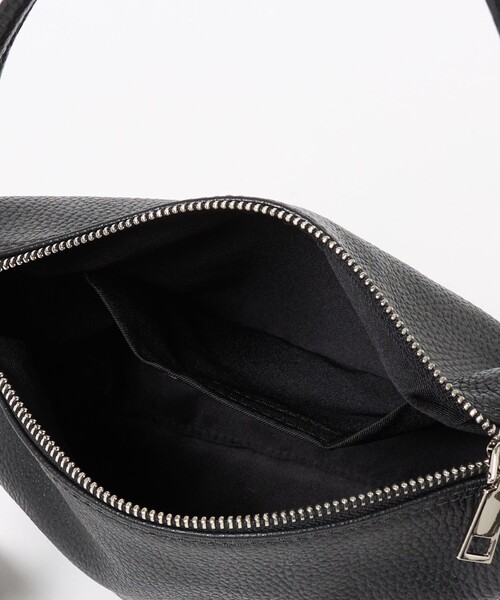 BEAUTY&YOUTH UNITED ARROWS（ビューティーアンドユースユナイテッドアローズ）の「＜LA UNIQA＞スクエア ショルダー バッグ（ショルダーバッグ・メンズ・ブラック・FREE）」の10枚目の写真