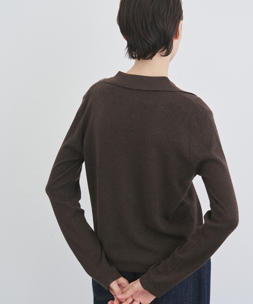 ALLURELLE(アリュレル)の「【ALLURELLE】Vネックポロニット SNF(ニット/セーター・レディース・ダークブラウン/ブラック/チャコールグレー・FREE)」の11枚目の写真