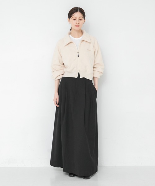 URBAN RESEARCH(アーバンリサーチ)の「new basic CLEAN VOLUME SKIRT(スカート・レディース・ブラック/ネイビー・38/36)」の8枚目の写真