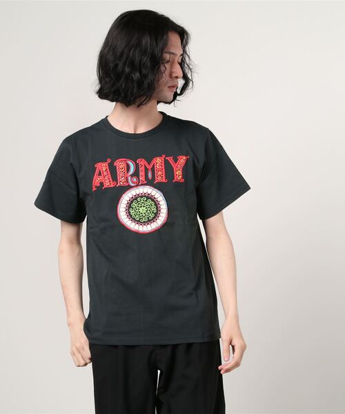 ALDIES(アールディーズ)の「Army T アーミー 刺繍 発泡プリントT(Tシャツ/カットソー・メンズ・アイボリー/グレー/ブラウン/ブラック・MEDIUM/SMALL/LARGE/X-LARGE)」の1枚目の写真