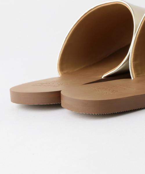 Boisson Chocolat（ボワソンショコラ）の「BFC ミュールフラットサンダル2（サンダル・レディース・シルバー/ゴールド・MEDIUM/SMALL/LARGE）」の7枚目の写真