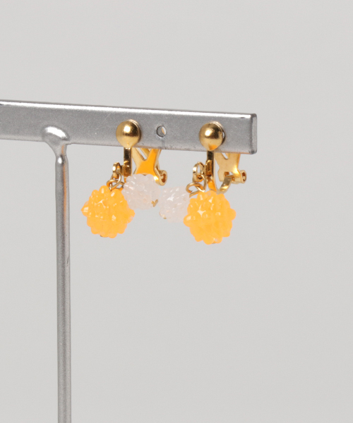 カヤ(カヤ)の「【カヤ】金平糖ふたつぶイヤリング(イヤリング・レディース・ピンク/グリーン/イエロー/オレンジ/パープル/ブルー・FREE)」の6枚目の写真