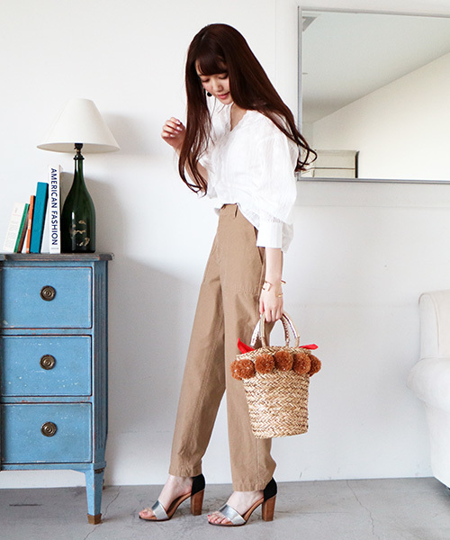 N.（N. Natural Beauty Basic）（エヌエヌナチュラルビューティーベーシック）の「【追加生産】スカラップコットンレースブラウス（シャツ/ブラウス・レディース・ホワイト/レッド・MEDIUM）」の4枚目の写真