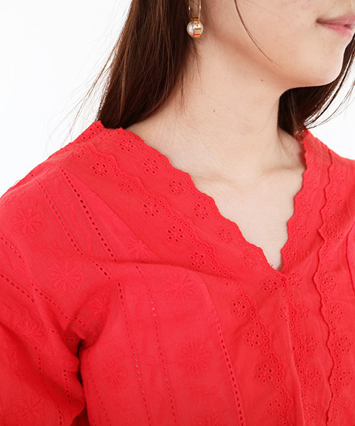 N.（N. Natural Beauty Basic）（エヌエヌナチュラルビューティーベーシック）の「【追加生産】スカラップコットンレースブラウス（シャツ/ブラウス・レディース・ホワイト/レッド・MEDIUM）」の9枚目の写真