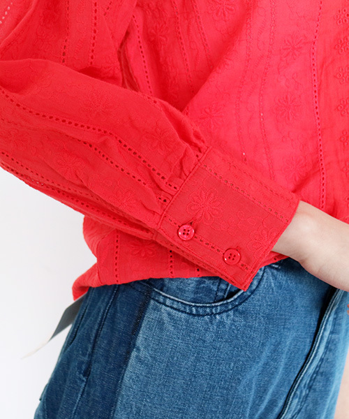 N.（N. Natural Beauty Basic）（エヌエヌナチュラルビューティーベーシック）の「【追加生産】スカラップコットンレースブラウス（シャツ/ブラウス・レディース・ホワイト/レッド・MEDIUM）」の10枚目の写真