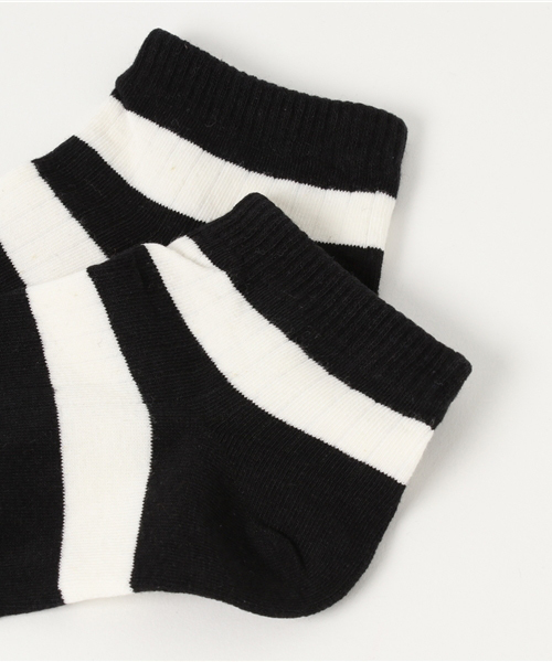 Fun & Daily（ファンアンドデイリー）の「F&D : リブボーダーショートソックス（ソックス/靴下・レディース・ブラック/グリーン/グレー/ブルー/ブラウン/レッド/ライトブルー・FREE）」の8枚目の写真