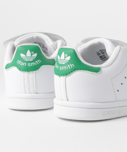 adidas(アディダス)の「キッズadidas アディダス STAN SMITH CF I スタンスミス CF I BZ0520 17FA WHT/WHT/GRN(スニーカー・キッズ・ホワイト系その他・15 /12/13/14/16)」の4枚目の写真