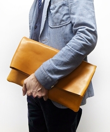 SHIPS | AMIACALVA for SHIPS(アミアカルヴァ フォー シップス): “栃木レザー” 二つ折り/クラッチバッグ■(クラッチバッグ)