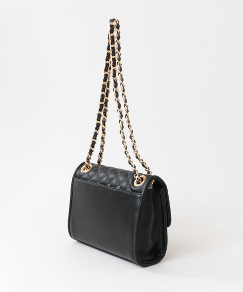 URBAN RESEARCH（アーバンリサーチ）の「キルティングチェーンショルダーバッグ（ショルダーバッグ・レディース・ブラック/キャメル・FREE）」の4枚目の写真
