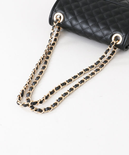 URBAN RESEARCH（アーバンリサーチ）の「キルティングチェーンショルダーバッグ（ショルダーバッグ・レディース・ブラック/キャメル・FREE）」の6枚目の写真