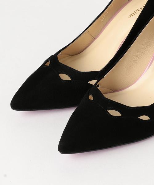 ODETTE E ODILE（オデットエオディール）の「OFD スカラップカットアウト パンプス75↓↑（パンプス・レディース・ライトグレー/ネイビー/イエロー/ブラック・21.5㎝/22.5cm/22cm/23.5cm/23cm/24.5cm/24cm/25cm）」の6枚目の写真