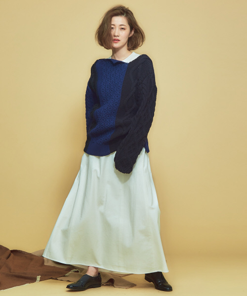 Abahouse Devinette（ドゥヴィネット）の「タックフレアースカート（スカート・レディース・ホワイト/カーキ/ブラック・36/38）」の14枚目の写真