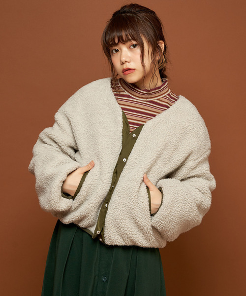 OLIVE des OLIVE（オリーブデオリーブ）の「リバーシブル ボアブルゾン（ブルゾン・レディース・オフホワイト/ピンク/グレー系その他・FREE）」の5枚目の写真